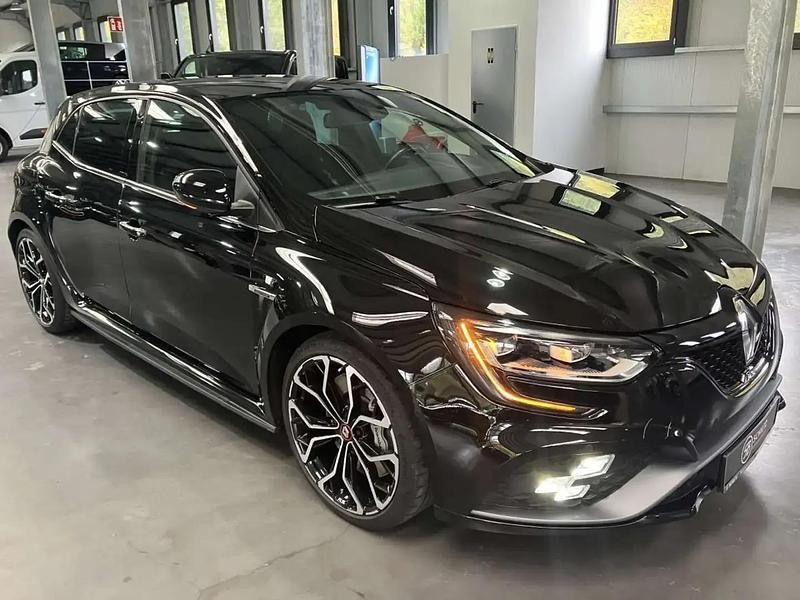Noir Utilisé 2018 Renault Mégane IV R.S. Berline | 23 990 € (Bon prix) - Image 1/4