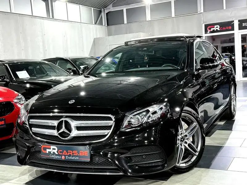 Noir Utilisé 2019 Mercedes E200 AMG line Berline | 32 990 € (Super prix) - Image 1/4