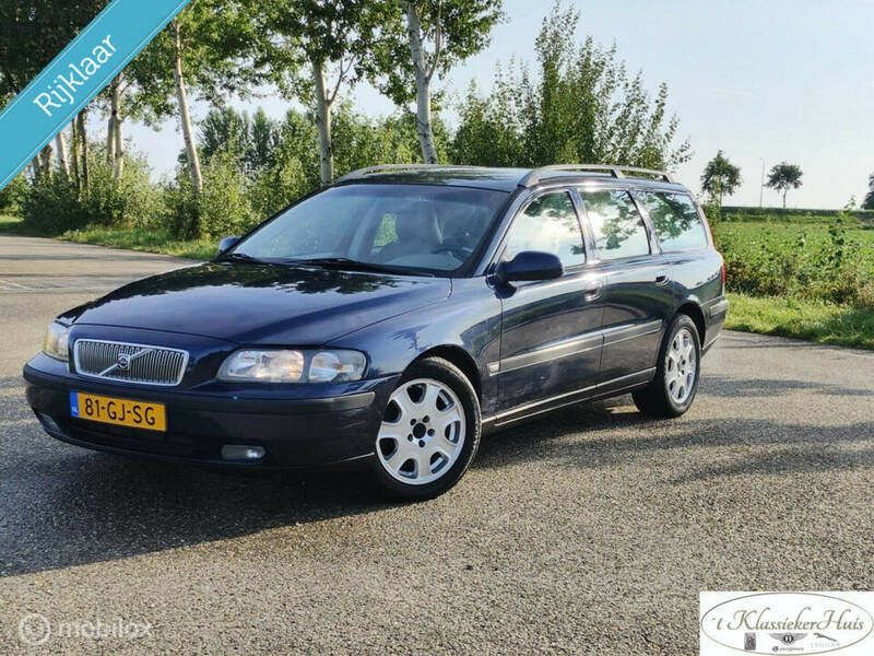 Bleu Occasion 2000 Volvo V70 Break | 4 450 € - Image 1/4