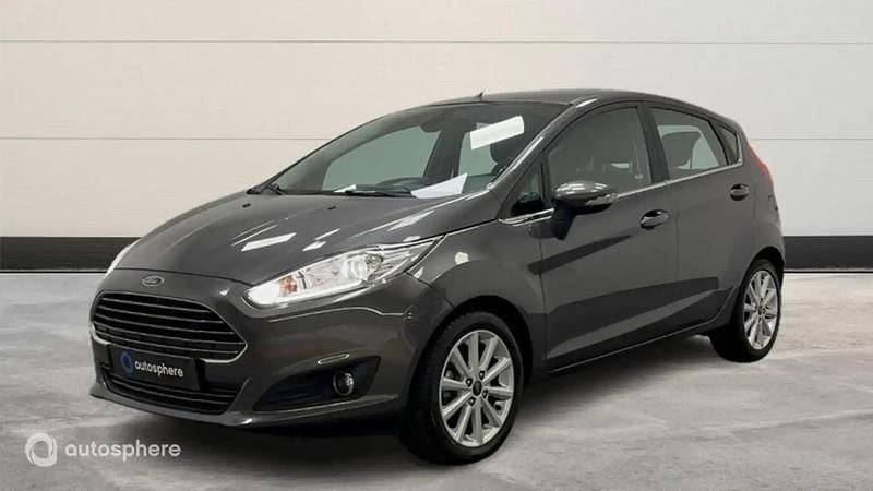 Gris Utilisé 2016 Ford Fiesta Titanium Citadine | 9 999 € (Prix juste) - Image 1/4