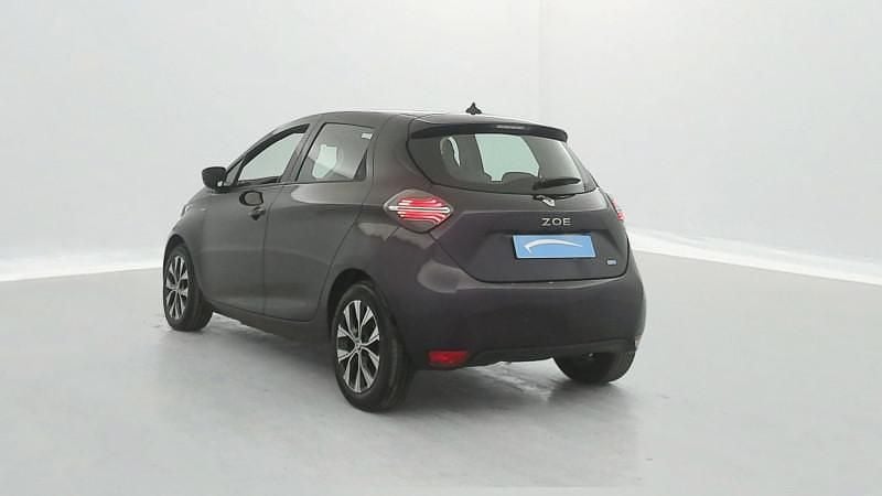 Image 3/4