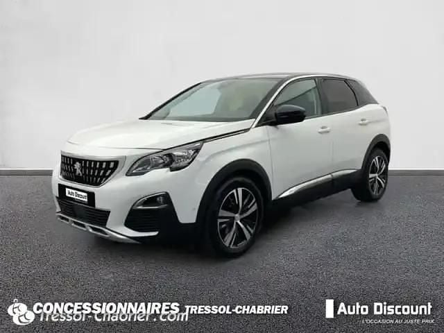 Blanc Utilisé 2019 Peugeot 3008 Allure SUV | 13 380 € (Prix juste) - Image 1/4