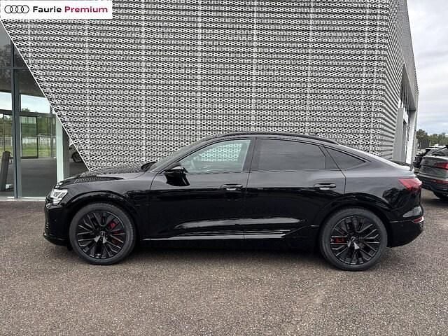 Occasion Audi Q8 Sportback e-tron S-Line 300 kW (408 ch) 2024 Noir mythe métallisé SUV