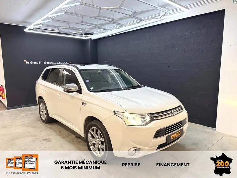 Occasion 2015 Mitsubishi Outlander P-HEV Instyle Citadine | 12 790 € - Image 1/4