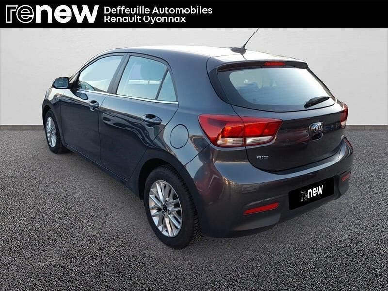 Occasion Kia Rio Urban 100 ch (73 kW) 2020 Gris Berline