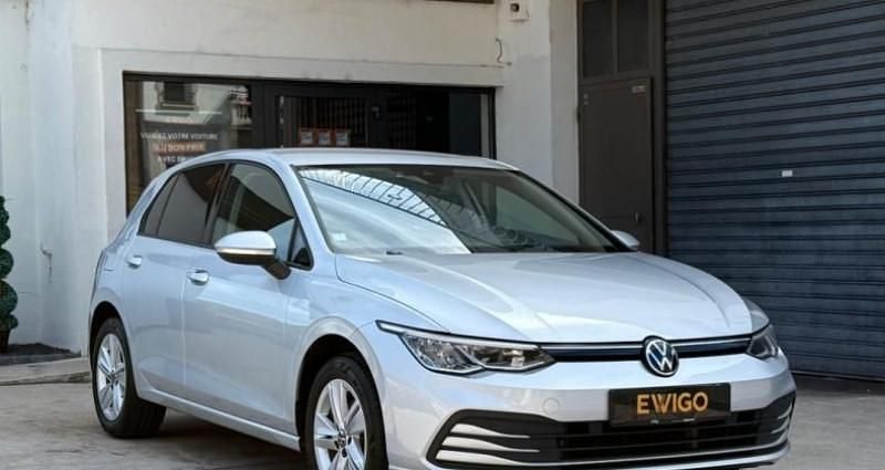 Gris Utilisé 2020 VW Golf VIII Life Berline | 15 490 € (Bon prix) - Image 1/4