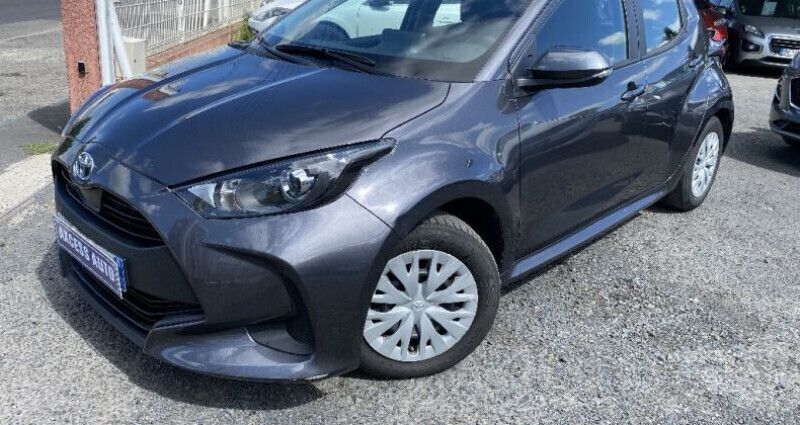 Utilisé 2023 Toyota Yaris Hybrid Citadine | 16 980 € (Bon prix) - Image 1/4