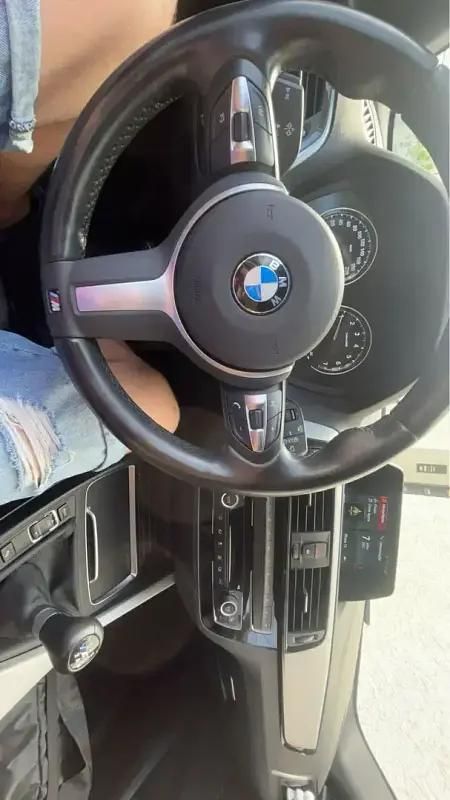 Utilisé 2018 BMW 118 Sport Line Citadine | 14 000 € (Super prix) - Image 1/4