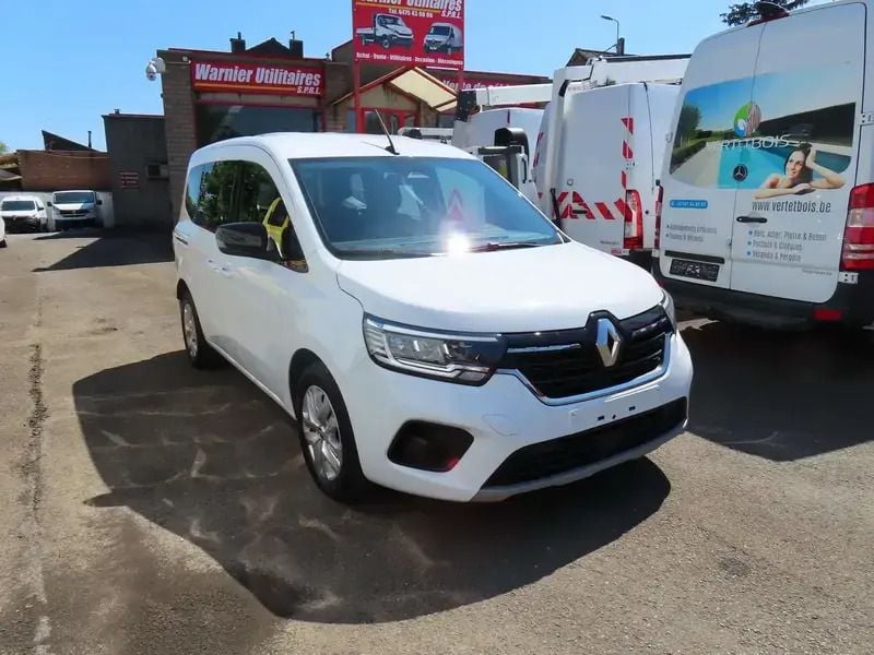 Blanc Utilisé 2023 Renault Kangoo Monospace | 26 438 € - Image 1/4