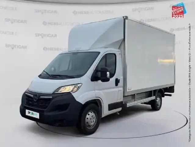 Blanc icy Occasion 2025 Opel Movano S Van | 29 999 € (Bon prix) - Image 1/4