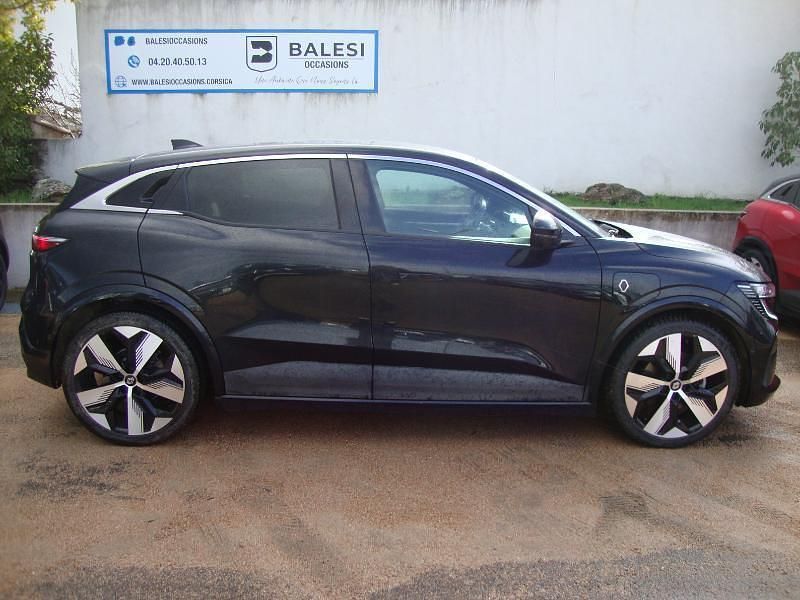 Occasion Renault Megane E-Tech Techno 161 kW (220 ch) 2022 Noir Berline