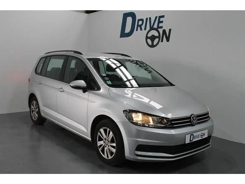 Occasion VW Touran 151 ch (111 kW) 2021 Gris Monospace