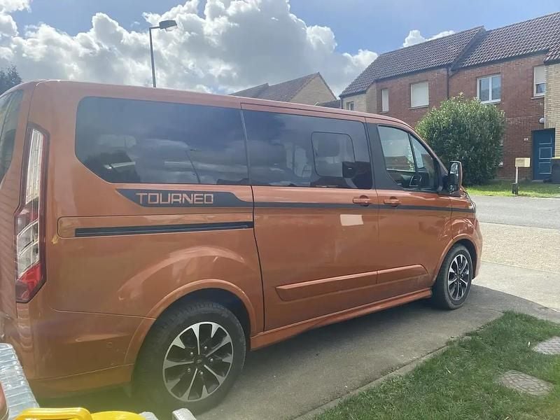 Orange Occasion 2019 Ford Tourneo Custom Sport Van | 36 000 € - Image 1/4