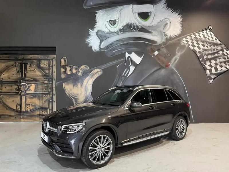Gris Utilisé 2020 Mercedes GLC300e AMG line SUV | 40 790 € (Super prix) - Image 1/4