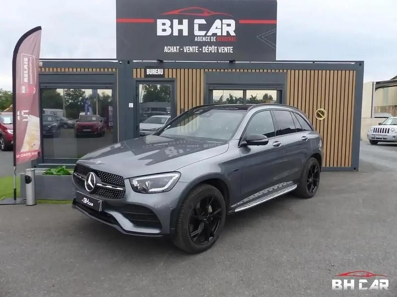 Gris Utilisé 2021 Mercedes GLC300e AMG line SUV | 46 990 € (Prix cher) - Image 1/4