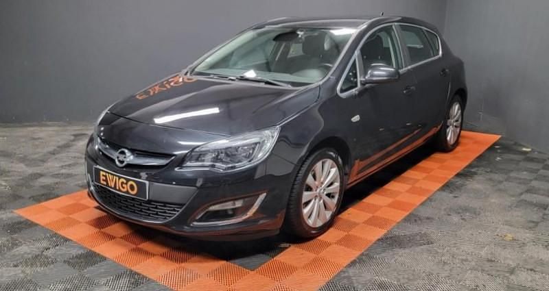 Utilisé 2015 Opel Astra Cosmo Berline | 7 490 € - Image 1/4
