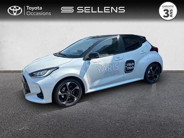 Blanc Nouvelle 2025 Toyota Yaris Hybrid | 26 490 € (Prix juste) - Image 1/4