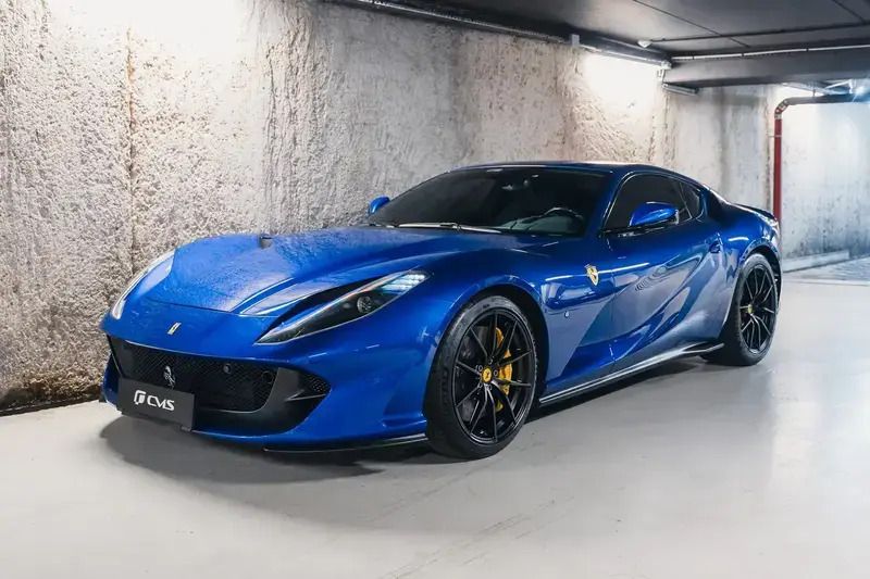 Bleu Utilisé 2019 Ferrari 812 Coupé | 384 900 € - Image 1/4