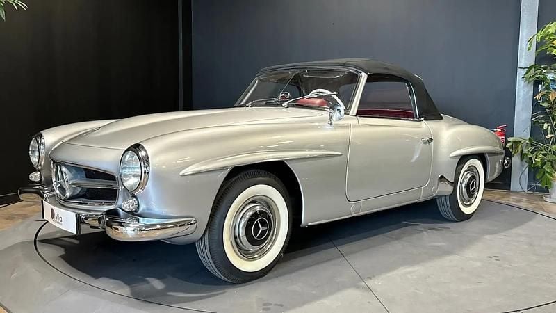Gris Occasion 1961 Mercedes 190 Berline | 169 990 € - Image 1/4