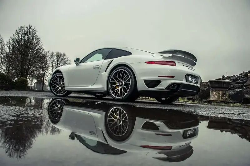 Blanc Utilisé 2014 Porsche 911 Turbo S Sport Coupé | 124 950 € (Super prix) - Image 1/4