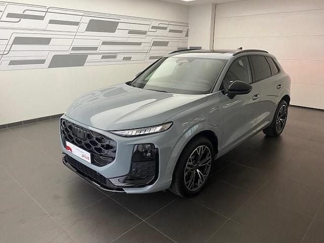 Gris flèche nacré Nouvelle 2026 Audi Q3 Design SUV | 61 990 € (Prix juste) - Image 1/4