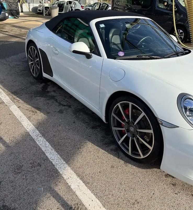 Blanc Utilisé 2012 Porsche 911 Carrera S Coupé | 107 800 € - Image 1/4