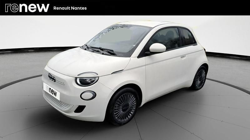 Blanc Utilisé 2022 Fiat 500e Berline | 13 990 € (Super prix) - Image 1/4