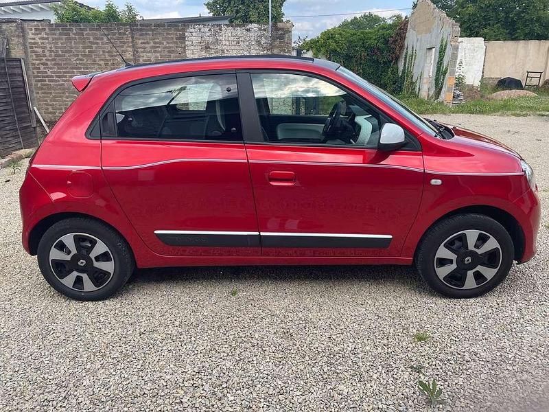 Occasion Renault Twingo Life 69 ch (50 kW) 2017 Rouge Citadine