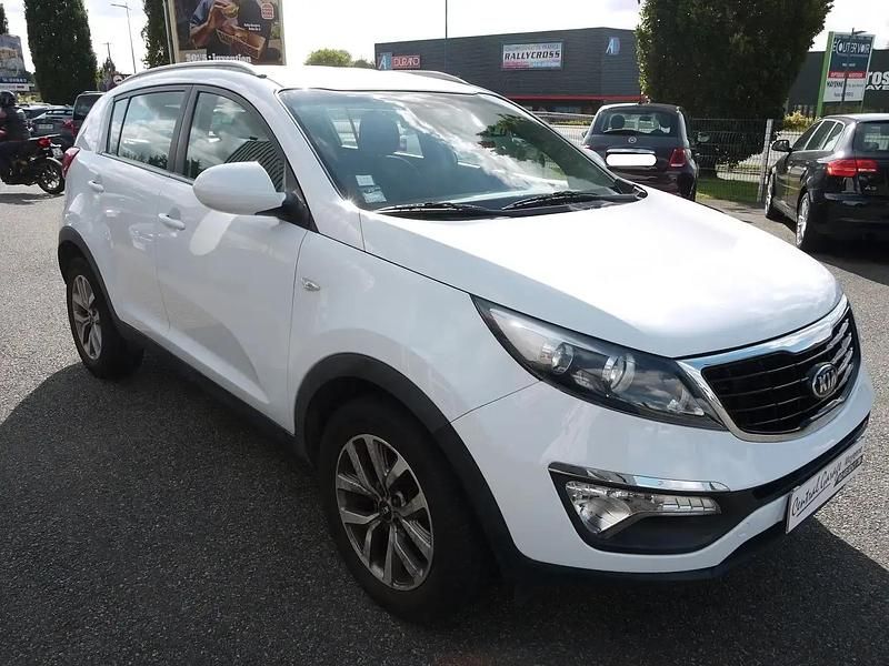Blanc Utilisé 2014 Kia Sportage Active SUV | 13 990 € - Image 1/4
