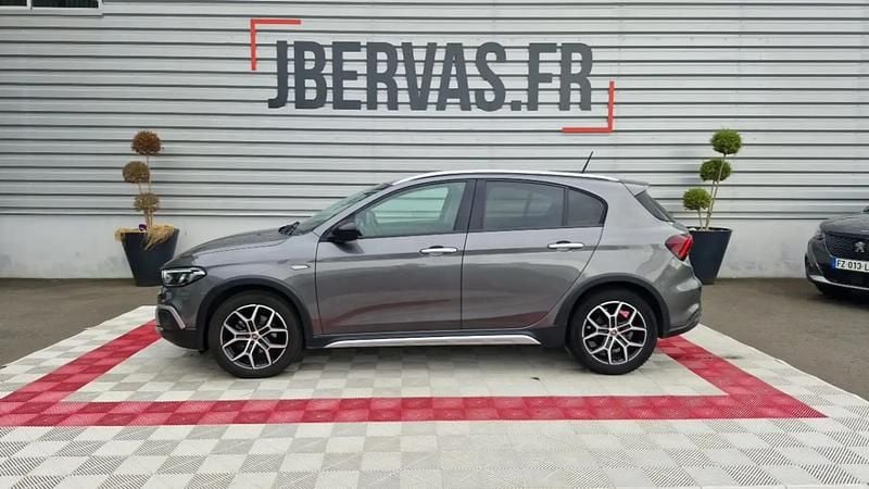Occasion 2022 Fiat Tipo Cross Berline | 15 499 € (Prix assez cher) - Image 1/4