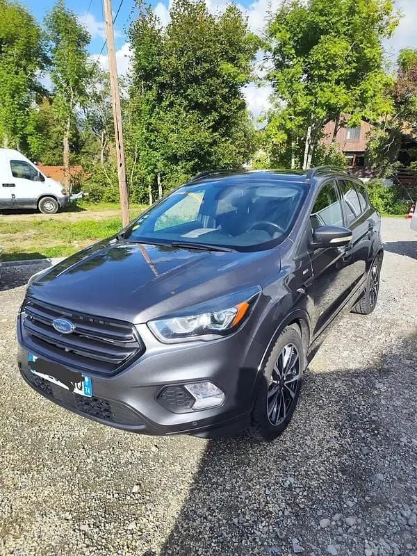 Gris Utilisé 2017 Ford Kuga S SUV | 15 500 € (Prix cher) - Image 1/4