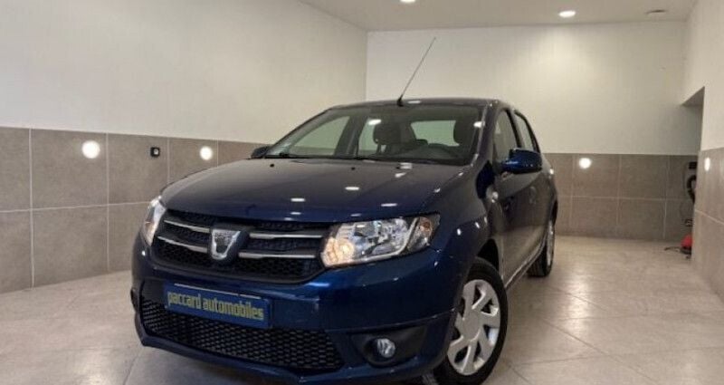 Utilisé 2017 Dacia Logan Lauréate Berline | 7 990 € (Bon prix) - Image 1/4