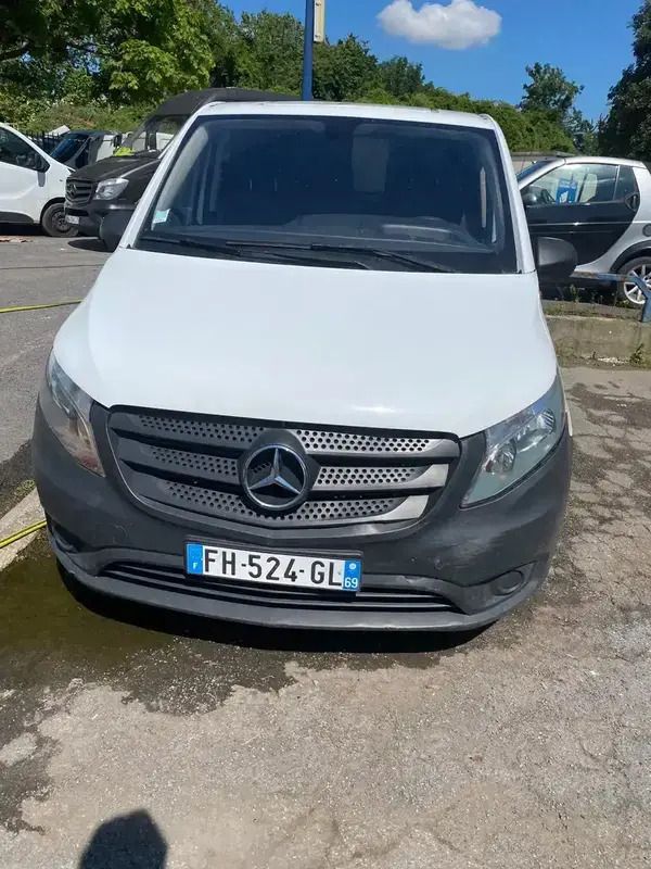 Blanc Utilisé 2019 Mercedes Vito Monospace | 14 500 € - Image 1/4