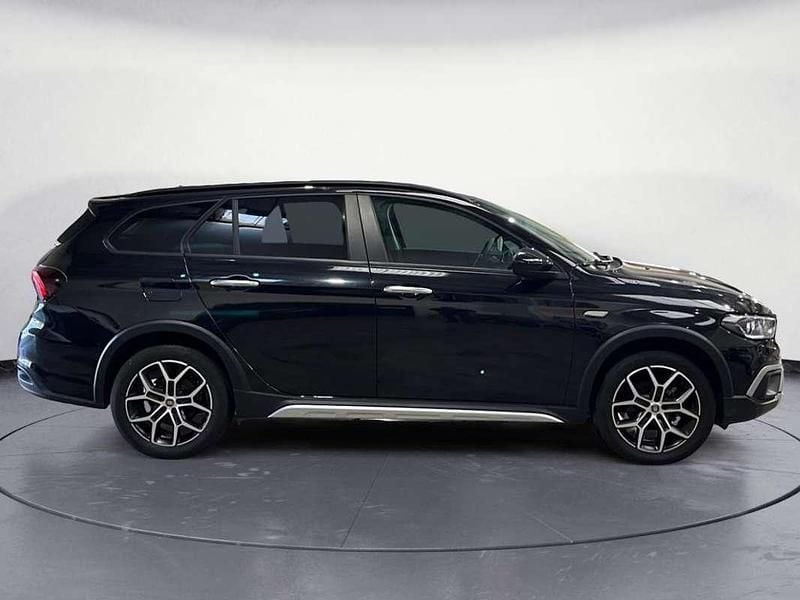 Occasion Fiat Tipo Cross Plus 101 ch (74 kW) 2023 Noir Break