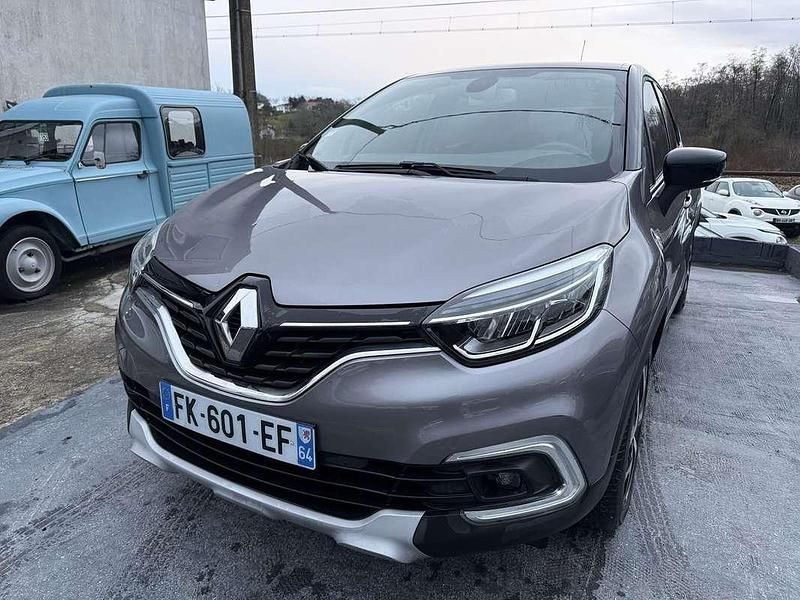 Occasion Renault Captur Initiale Paris 132 ch (97 kW) 2019 Gris SUV