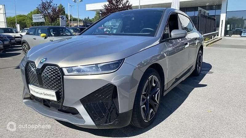 Gris Utilisé 2022 BMW iX Sport Line SUV | 46 799 € (Super prix) - Image 1/4