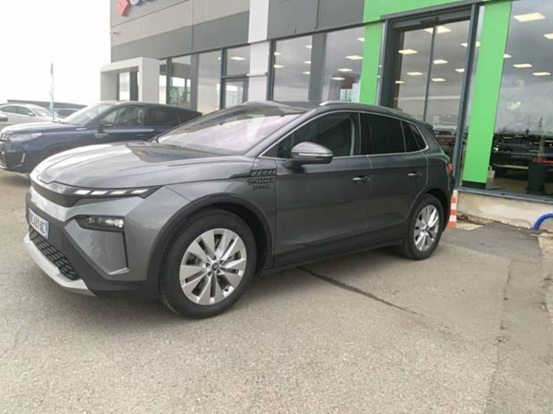 Gris Utilisé 2025 Skoda Elroq SUV | 38 900 € (Prix juste) - Image 1/4