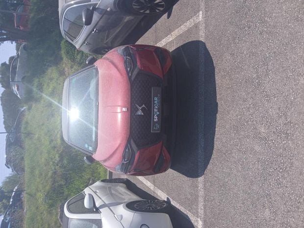 Rouge Utilisé 2021 DS Automobiles DS3 Crossback E-Tense Performance Line Plus SUV | 18 350 € (Prix juste) - Image 1/2