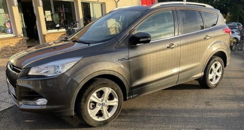 Occasion 2015 Ford Kuga Titanium SUV | 11 490 € (Prix cher) - Image 1/4