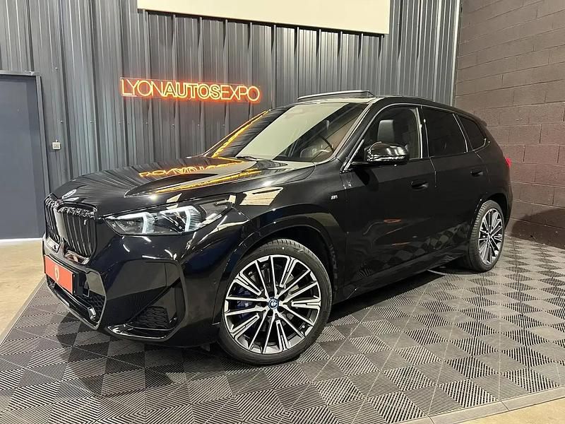 Noir Utilisé 2023 BMW iX1 M Sport SUV | 47 900 € (Prix cher) - Image 1/4