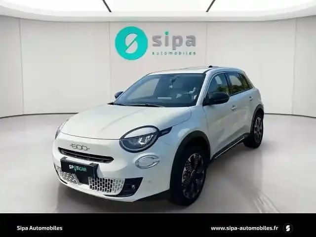Blanc Occasion 2024 Fiat 600 La Prima Berline | 22 990 € (Prix juste) - Image 1/4