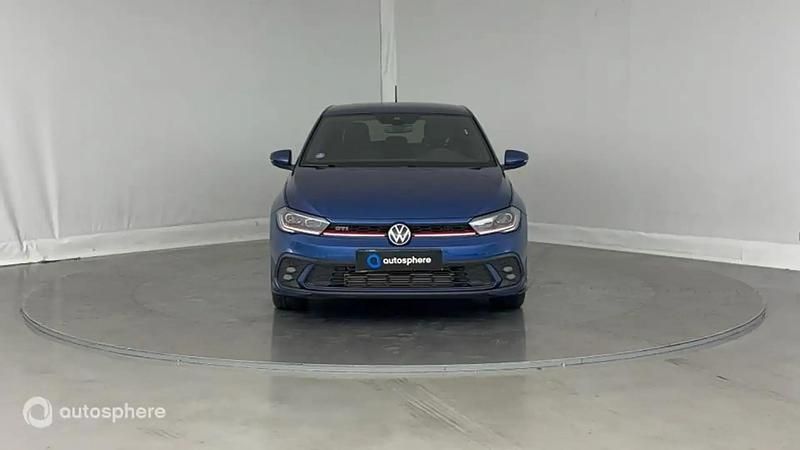 Image 2/4