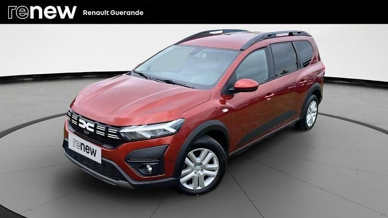 Marron Utilisé 2023 Dacia Jogger Essentiel Break | 18 990 € (Prix juste) - Image 1/4