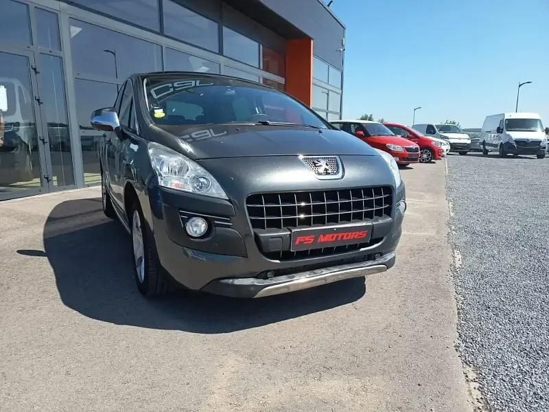 Gris Utilisé 2012 Peugeot 3008 SUV | 6 200 € (Bon prix) - Image 1/4