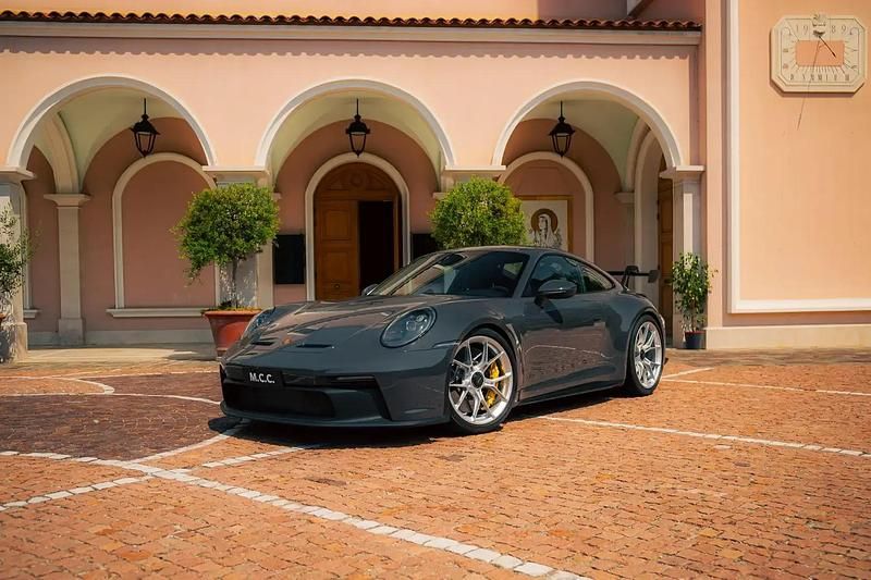 Gris Utilisé 2024 Porsche 911 GT3 Coupé | 239 000 € (Prix assez cher) - Image 1/4