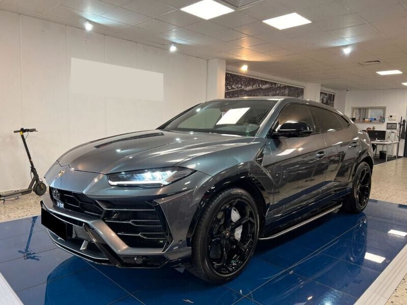 Gray Utilisé 2019 Lamborghini Urus SUV | 302 200 € - Image 1/4