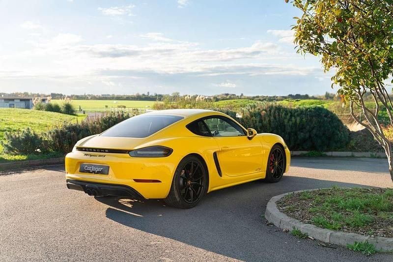 Occasion Porsche 718 364 ch (267 kW) 2018 Jaune Coupé