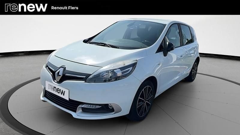 Blanc Utilisé 2016 Renault Scénic III LIMITED Monospace | 10 990 € - Image 1/4