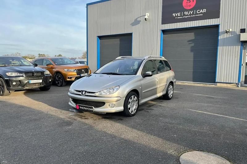Gris Occasion 2006 Peugeot 206 Sport Break | 2 490 € - Image 1/4