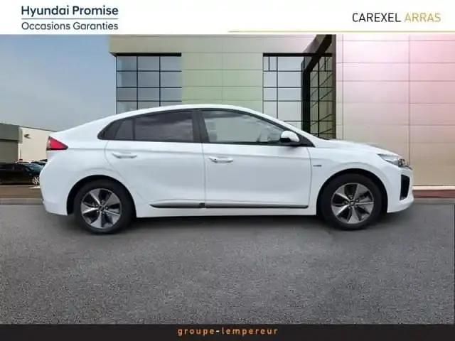 Polar white Occasion 2019 Hyundai Ioniq Citadine | 13 490 € (Super prix) - Image 1/1